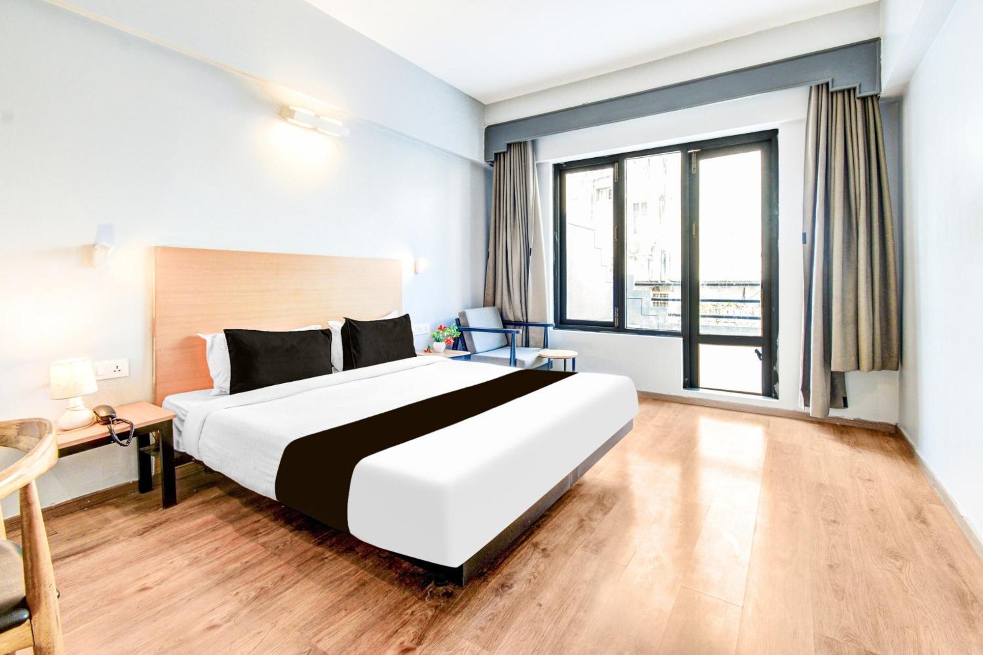 Super Townhouse Lakdikapul Ξενοδοχείο Χιντεραμπάντ Εξωτερικό φωτογραφία